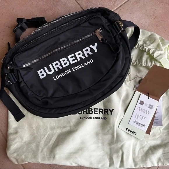 🎒BURBERRY black belt bum bag backpack largo logo sold out retail unisex - Picture 1 of 11